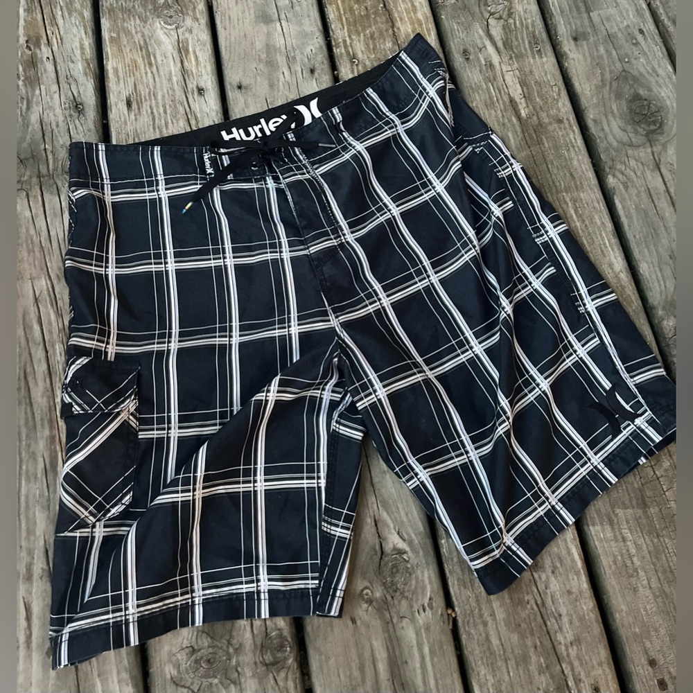 Hurley Men's Black Plaid Swim Trunks